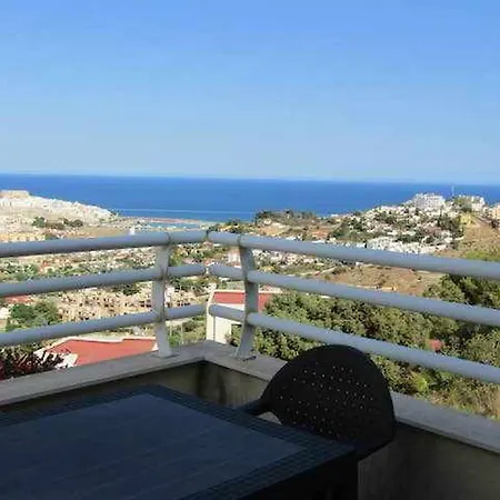 Apartamento A H Montemar 8 *