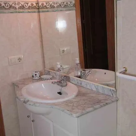 Apartamento A H Montemar 8